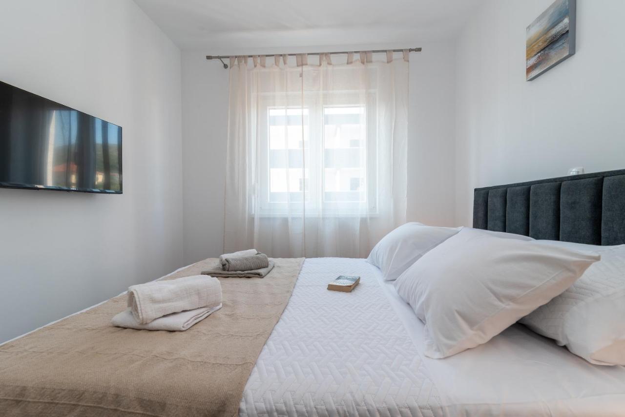 Kamarin Apartment Trogir Extérieur photo